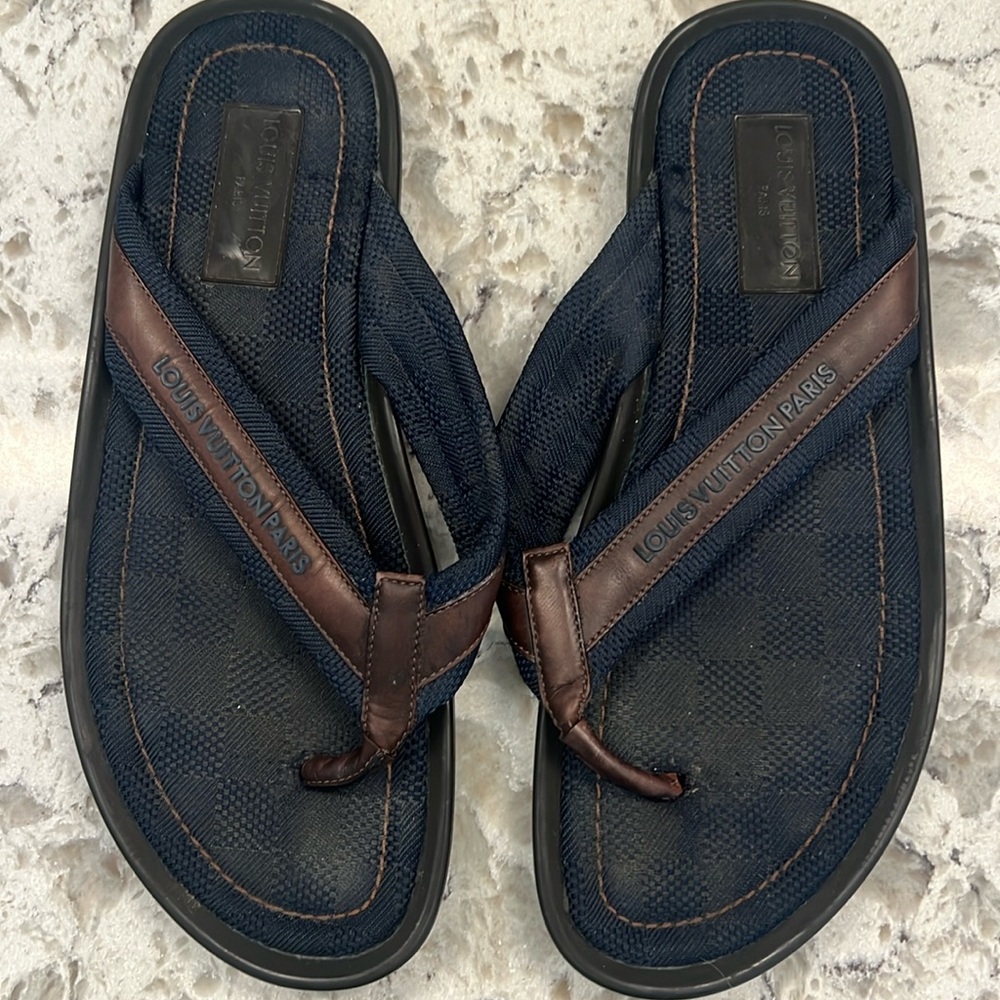 Louis Vuitton size 10 gently worn